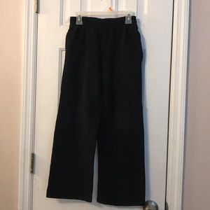 “Champion” Boys Black Sweatpants.  Size M